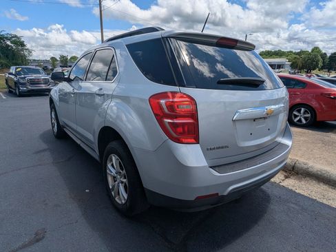 Used 2017 Chevrolet Equinox LT w/ Convenience Package FWD image 5
