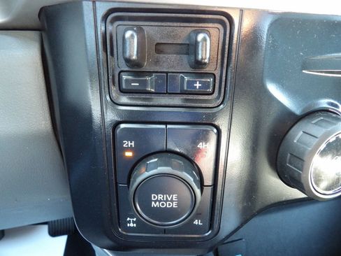 Used 2024 Ford F250 XLT w/ FX4 Off-Road Package AWD/4WD image 22