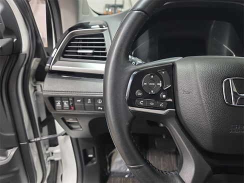 Used 2021 Honda Odyssey Touring image 19