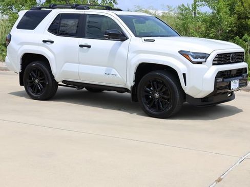 New 2026 Toyota 4Runner Platinum AWD/4WD image 1