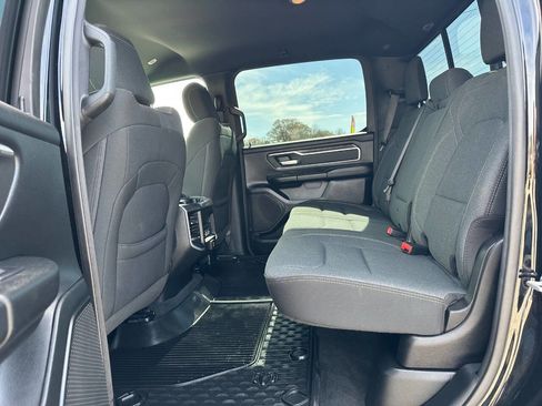 Used 2021 RAM 1500 Big Horn image 5