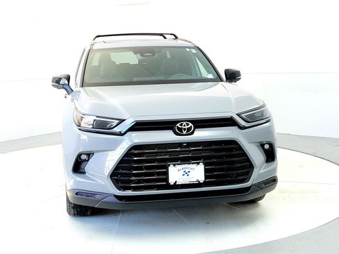 New 2026 Toyota Grand Highlander AWD Hybrid image 8