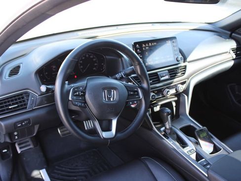 Used 2019 Honda Accord Sport image 26