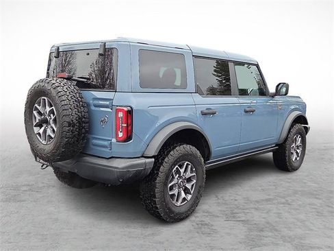 Certified 2025 Ford Bronco Badlands image 6