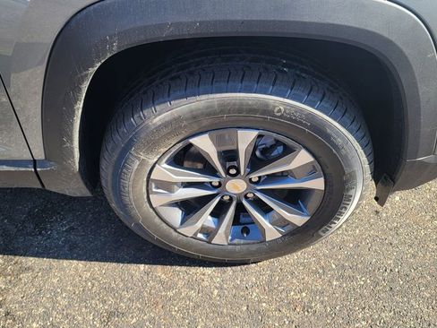 New 2026 Chevrolet Equinox LT w/ Convenience Package II image 15