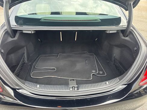 Used 2019 Mercedes-Benz C 300 Sedan image 18
