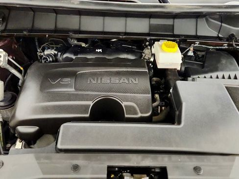 Used 2024 Nissan Pathfinder Platinum w/ Black Appearance Package AWD/4WD image 28