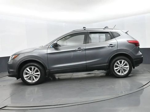 Used 2019 Nissan Rogue Sport SV FWD image 4