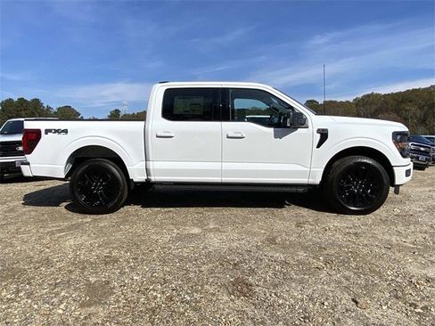 New 2025 Ford F150 XLT w/ Equipment Group 302A MID image 22
