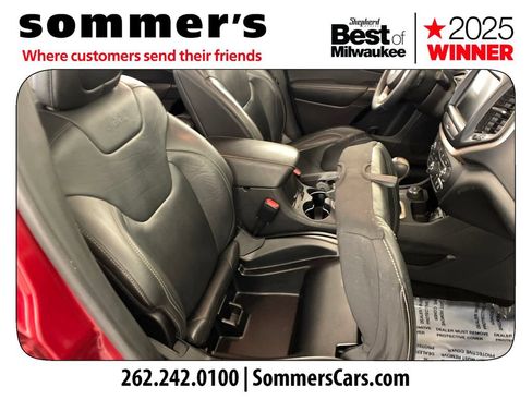Used 2016 Jeep Cherokee Limited AWD/4WD image 27