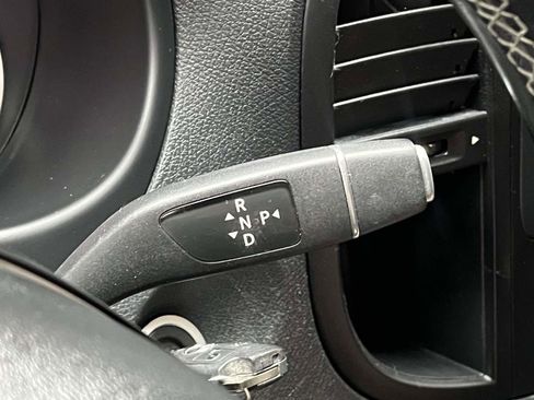 Used 2019 Mercedes-Benz Metris Passenger image 16