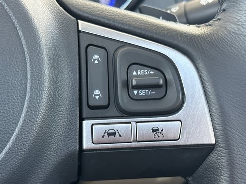 Used 2017 Subaru Legacy 3.6R Limited AWD/4WD image 28