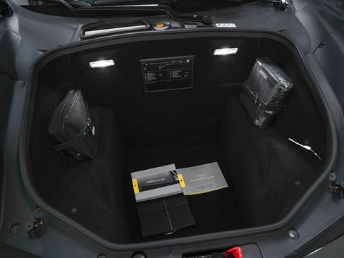 Used 2017 Ferrari 488 GTB RWD image 47