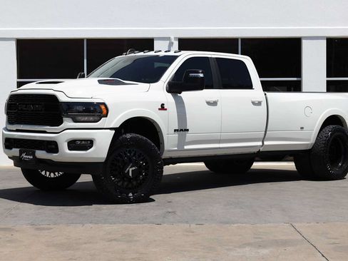 Used 2024 RAM 3500 Limited w/ Night Edition AWD/4WD image 1