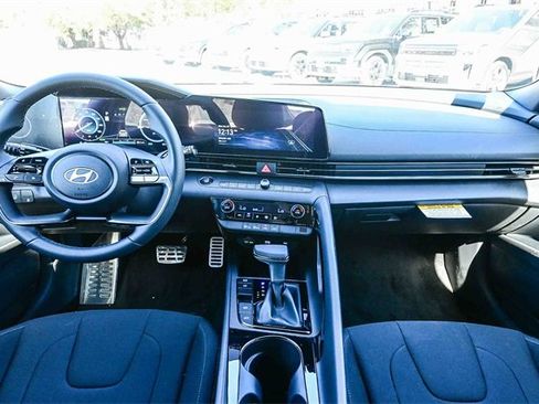New 2026 Hyundai Elantra Sport image 15