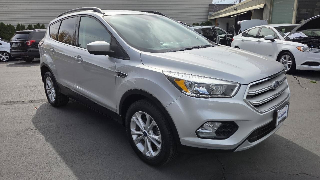 Used 2018 Ford Escape SE AWD/4WD image 5