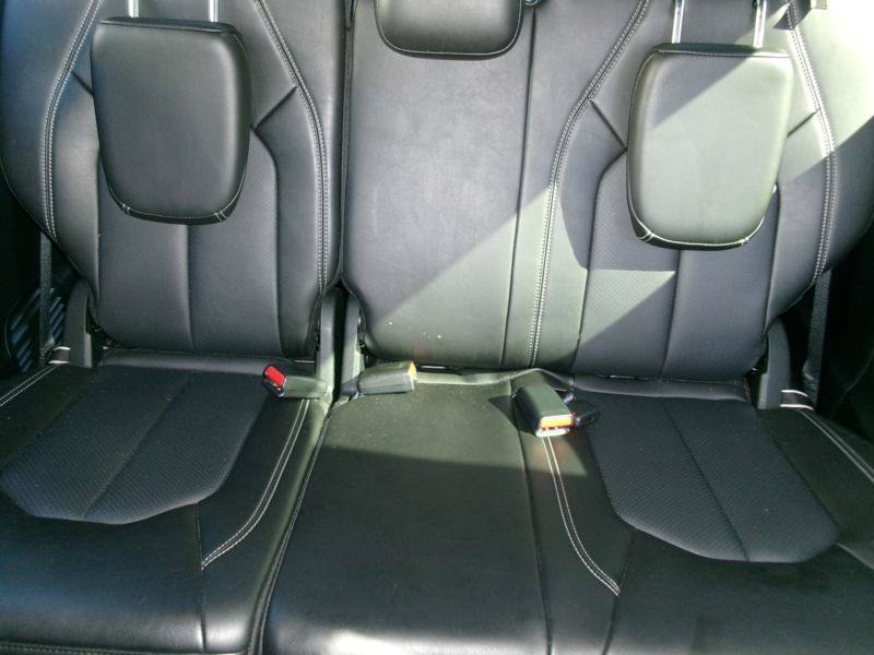 Used 2026 Chrysler Pacifica Select FWD image 13