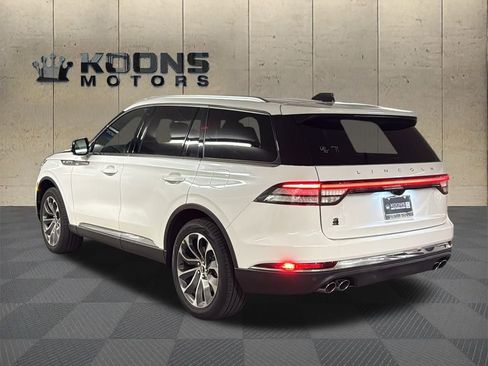 New 2026 Lincoln Aviator Reserve AWD/4WD image 3