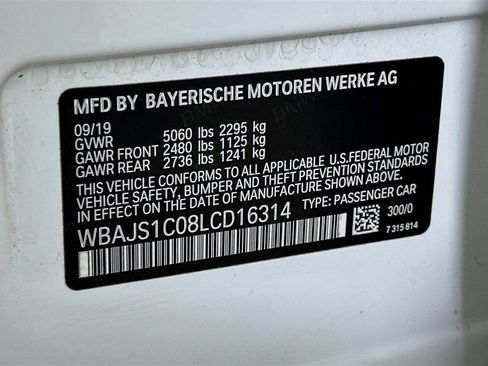 Used 2020 BMW 540i w/ Convenience Package image 40