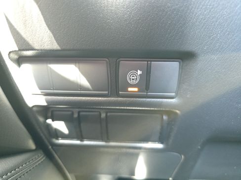 Used 2024 Nissan Armada SV AWD/4WD image 23