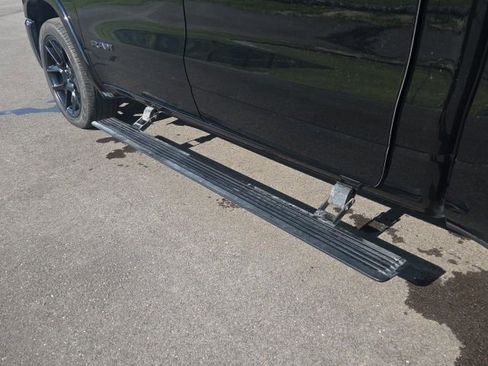 Used 2026 RAM 1500 Limited AWD/4WD image 13