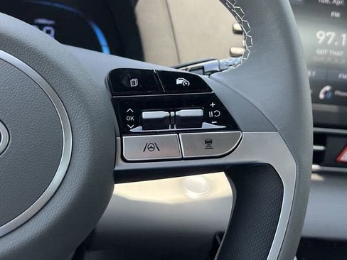 New 2026 Hyundai Elantra SEL Sport Premium FWD image 19