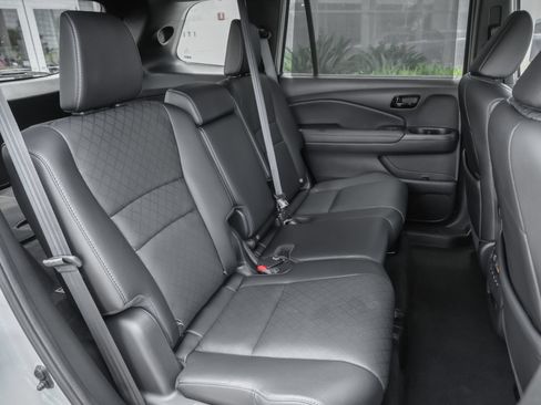 Used 2023 Honda Passport Elite image 38