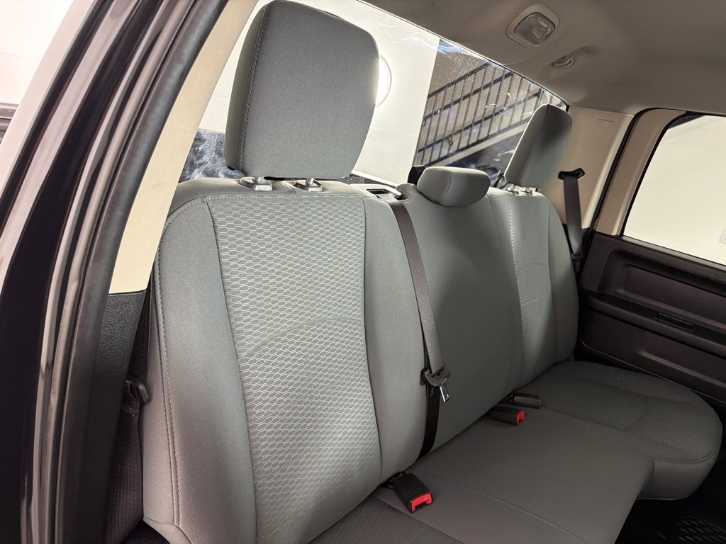 Used 2016 RAM 1500 Express w/ Popular Equipment Group AWD/4WD image 19