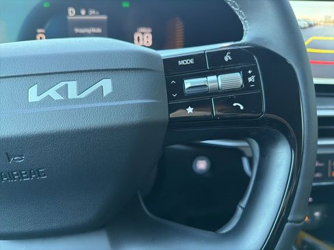 New 2026 Kia Sorento SX Prestige AWD/4WD image 38