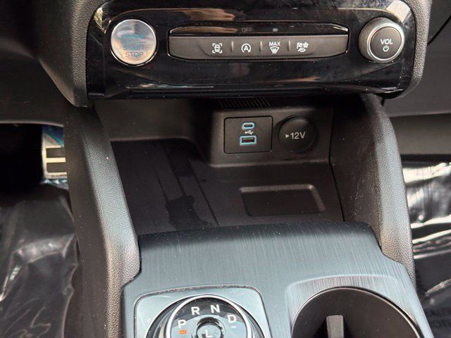 Certified 2023 Ford Escape ST-Line w/ Tech Pack #1 AWD/4WD image 13