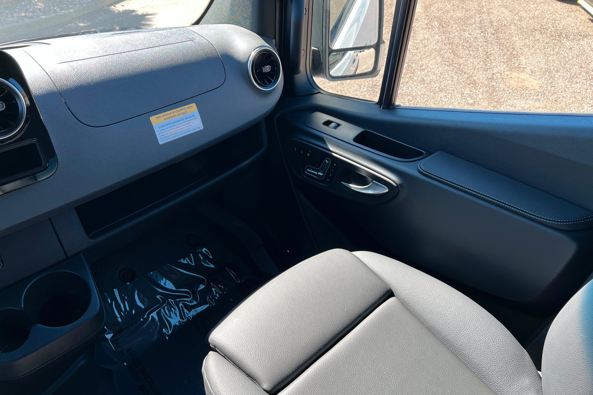 New 2026 Mercedes-Benz Sprinter 2500 image 9