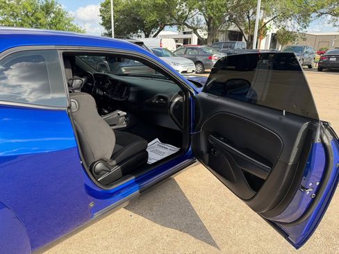 Used 2021 Dodge Challenger GT image 14