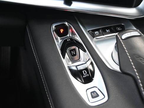 Used 2021 Chevrolet Corvette 2LT w/ Z51 Performance Package image 27