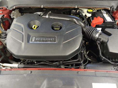Used 2016 Lincoln MKZ FWD image 30