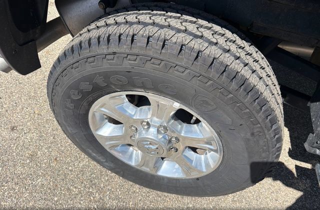 Used 2025 RAM 2500 Big Horn AWD/4WD image 9