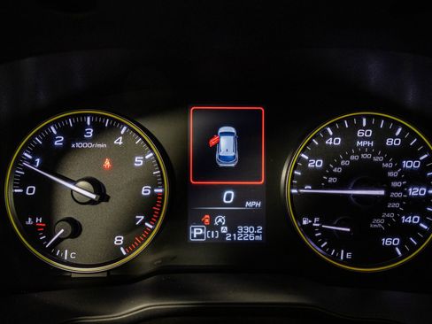 Used 2024 Subaru Crosstrek 2.5i Sport w/ Crosstrek Mirror Package AWD/4WD image 34
