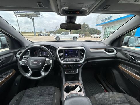 Used 2023 GMC Acadia SLE w/ Driver Convenience Package image 20