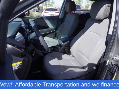 Used 2017 Hyundai Santa Fe Sport FWD image 13