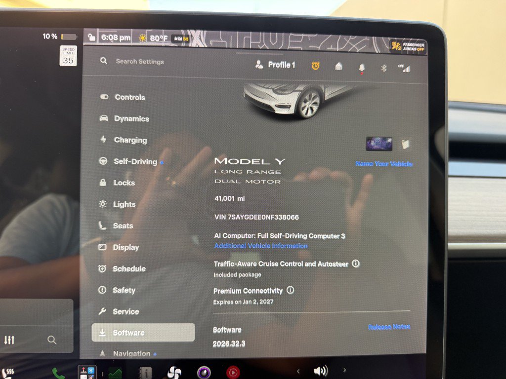 Used 2022 Tesla Model Y Long Range AWD/4WD image 18