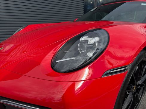 Certified 2022 Porsche 911 Carrera image 13