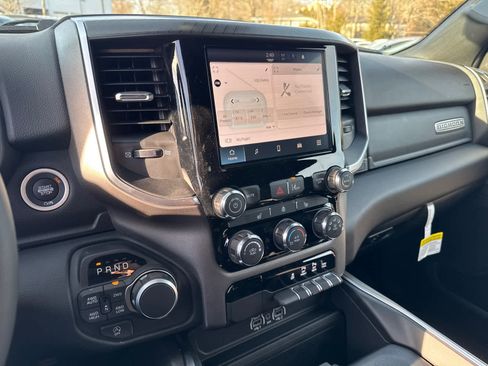 New 2026 RAM 1500 Big Horn w/ Night Edition AWD/4WD image 25