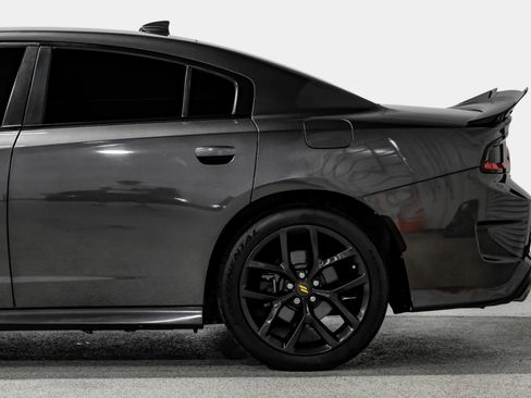 Used 2020 Dodge Charger R/T w/ Plus Group RWD image 10