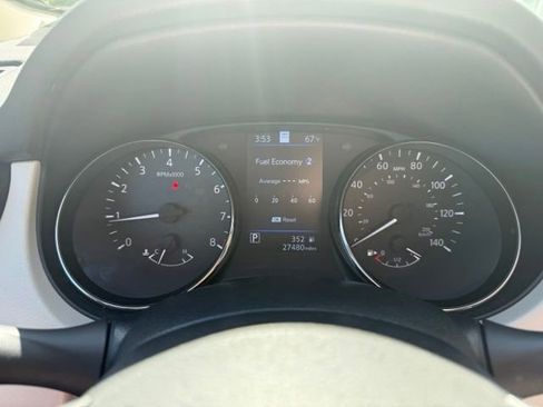 Used 2022 Nissan Rogue Sport SL AWD/4WD image 13