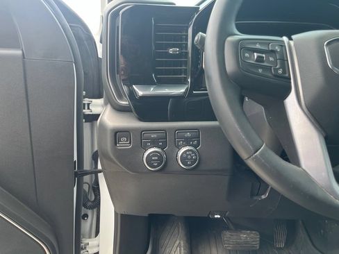 Used 2024 GMC Sierra 1500 Elevation w/ LPO, Elevation Black Package AWD/4WD image 22
