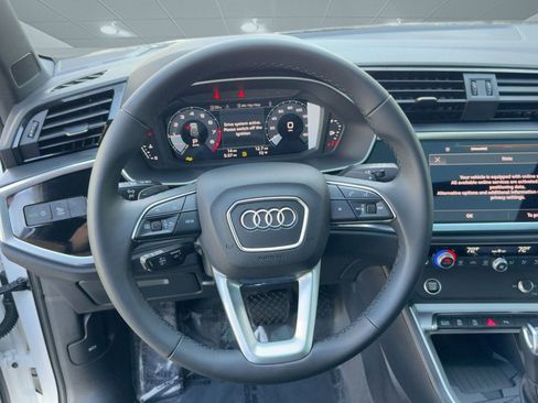 New 2025 Audi Q3 2.0T Premium image 22