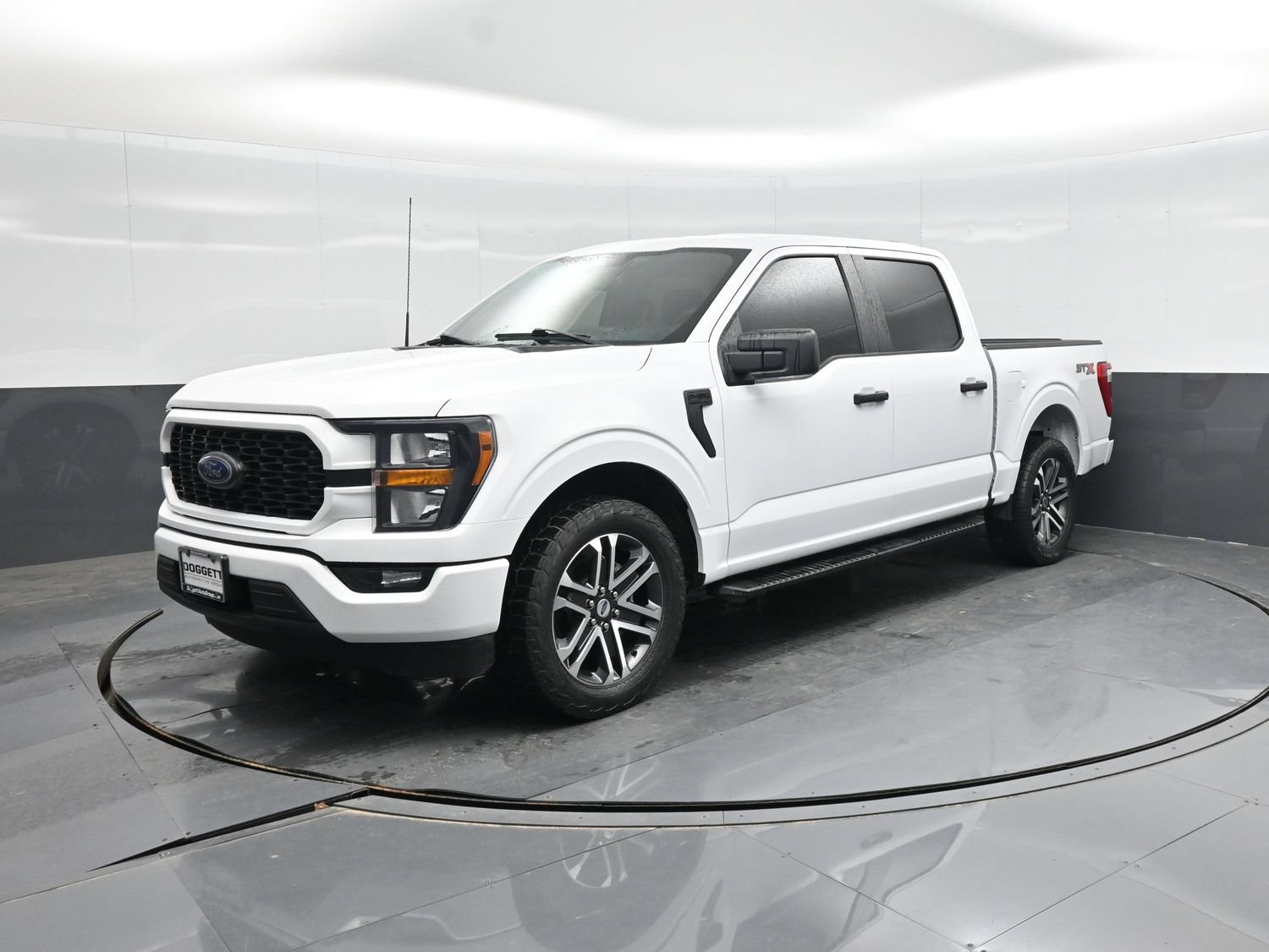 Used 2023 Ford F150 XL w/ STX Appearance Package RWD image 1