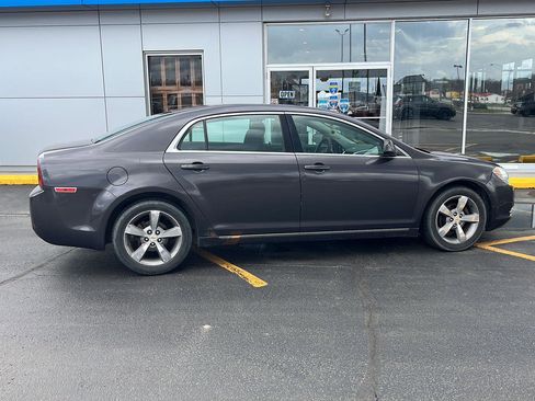 Used 2011 Chevrolet Malibu LT image 6