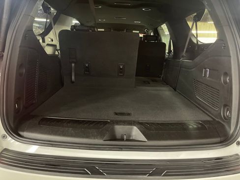 Certified 2024 Chevrolet Suburban LT image 22