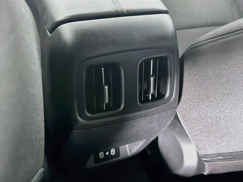 Used 2026 Hyundai Tucson SEL FWD image 27