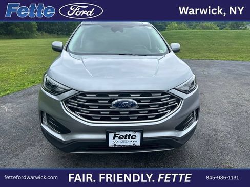 Certified 2022 Ford Edge SEL w/ Convenience Package AWD/4WD image 3